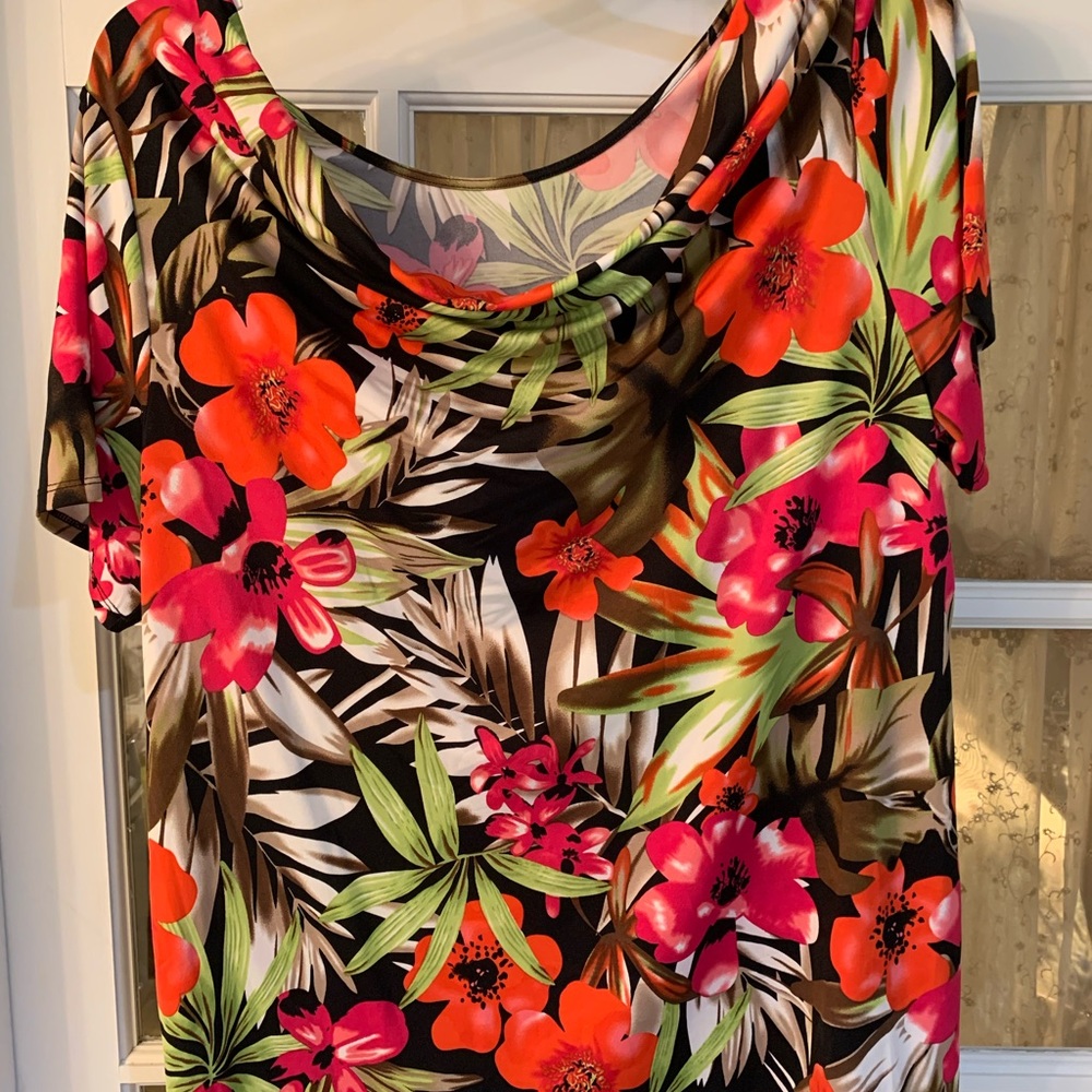 2X Flower shirt multi color